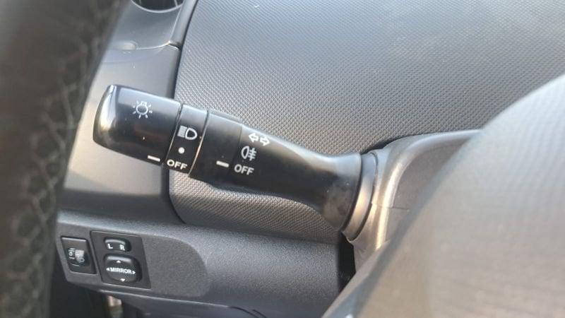 Toyota Yaris 1.4 D-4D SOL - CAMBIO AUTOMATICO