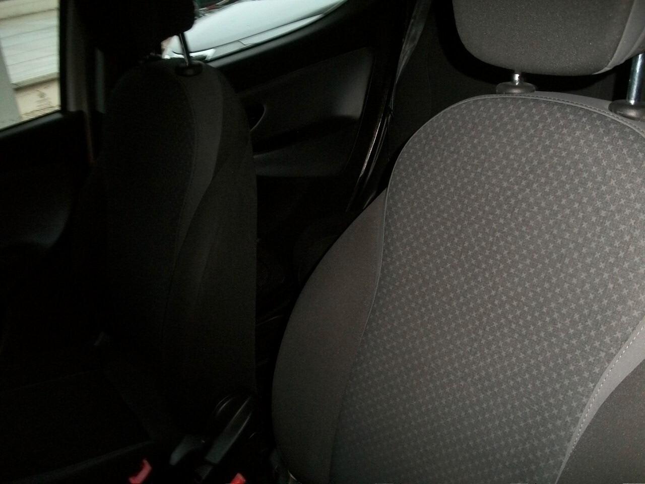 Lancia Ypsilon 1.2 69 CV 5 porte GPL Ecochic Gold DEL 2017 UNICO PROPRIETARIO MONTATO DALLAFABRICA LANCIAGARANZIA UN ANNO