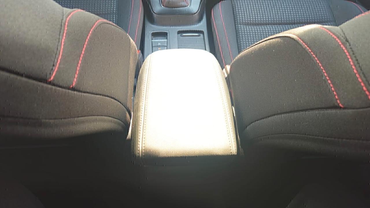 Ford Focus 1.0 EcoBoost Hybrid 125 CV 5p. ST-Line Design