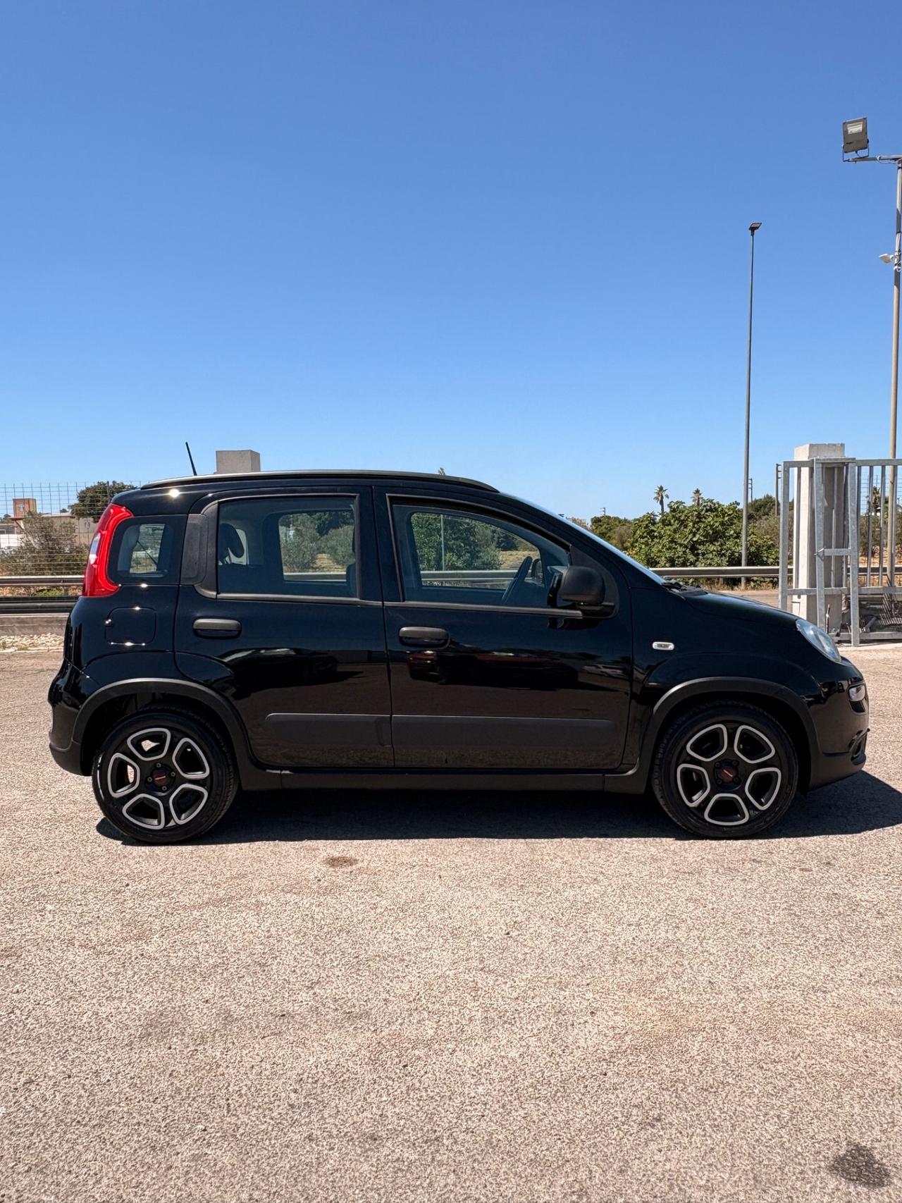 Fiat Panda 1.0 Hybrid SPORT