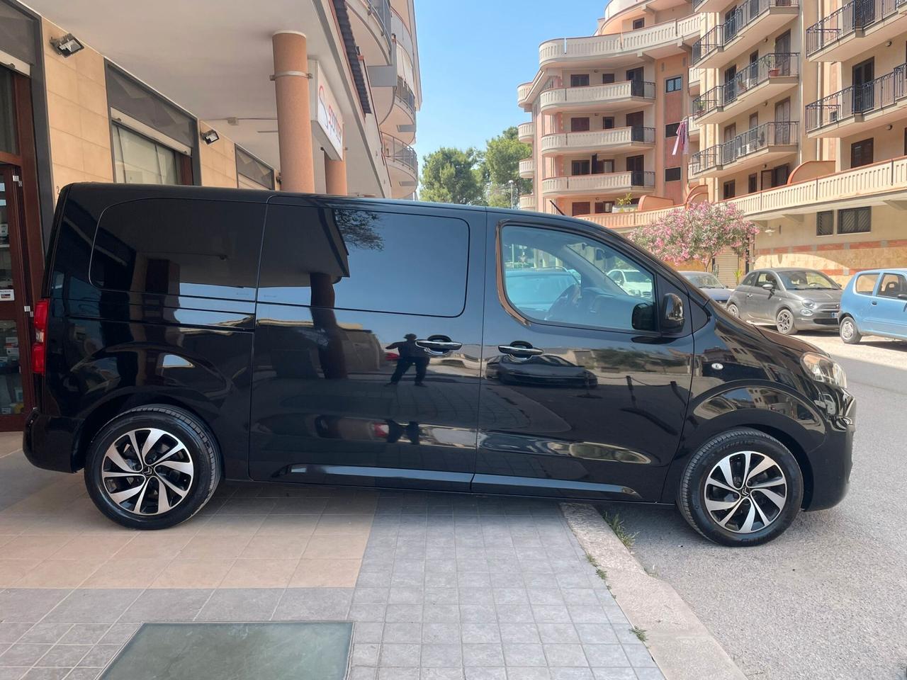 Citroen Spacetourer BlueHDi 150 S&S M Shine 8 pti TETTO PELLE NAVY XENO