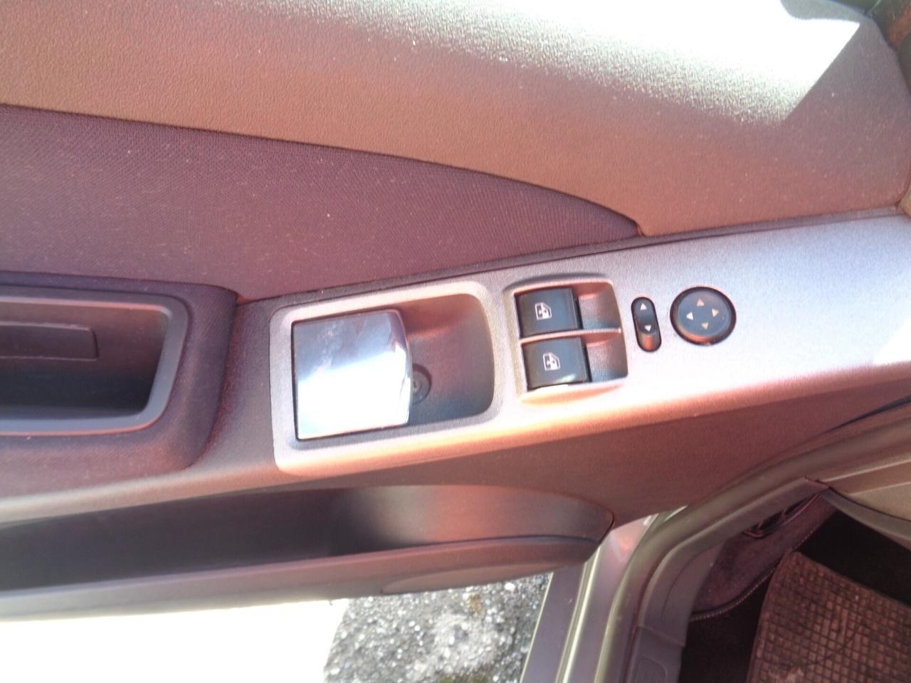 Lancia MUSA 1.3 Multijet 16V 90 CV Oro Plus