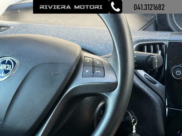 LANCIA Ypsilon 1.2 69 CV 5 porte GPL Ecochic Gold