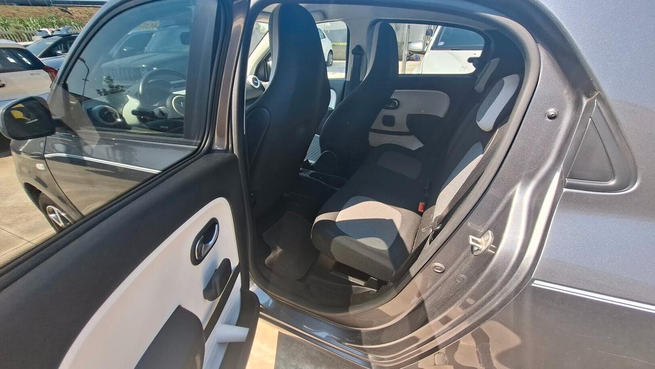 Renault Twingo TCe 90 CV EDC Intens