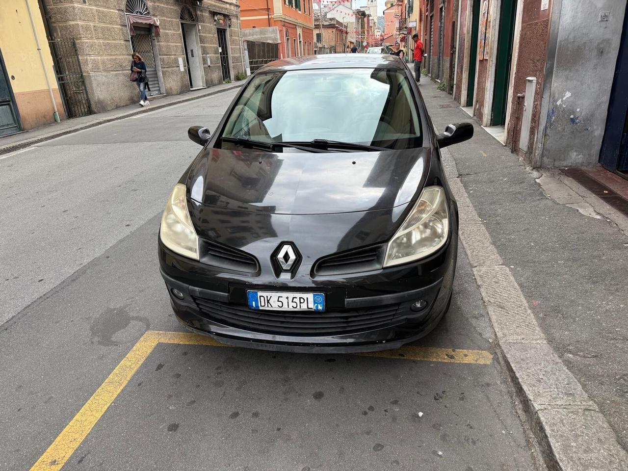 Renault Clio 1.2 16V 5 porte Le Iene