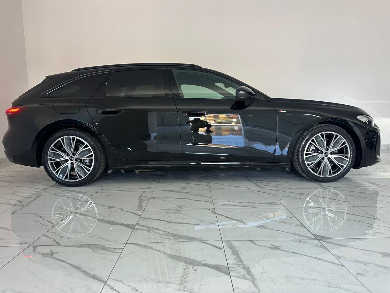 AUDI A5 AVANT 2.0 MHEV 2X S-LINE KM0 (IVA ESPOSTA)