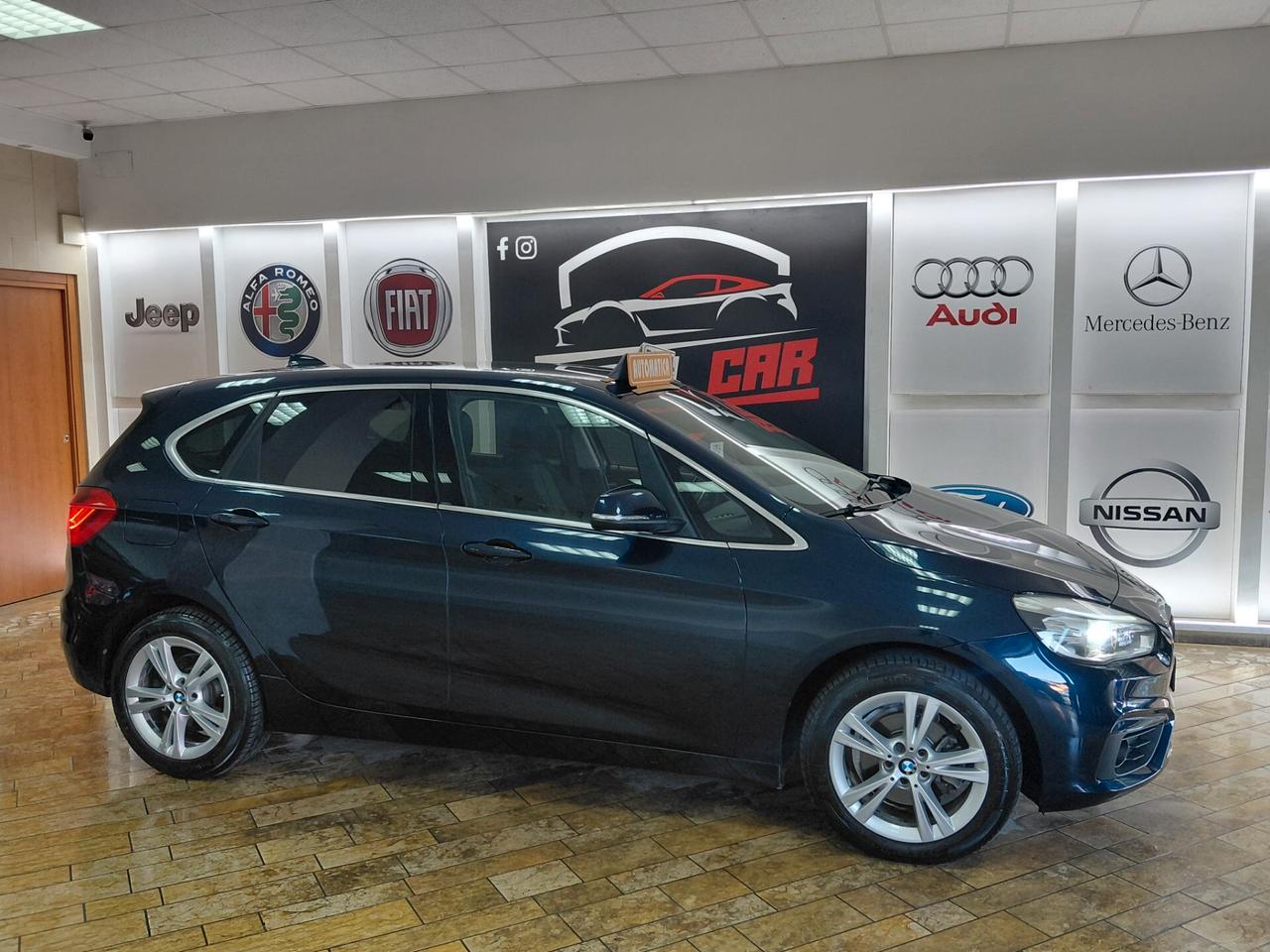 Bmw 2er Active Tourer 218d xDrive Advantage