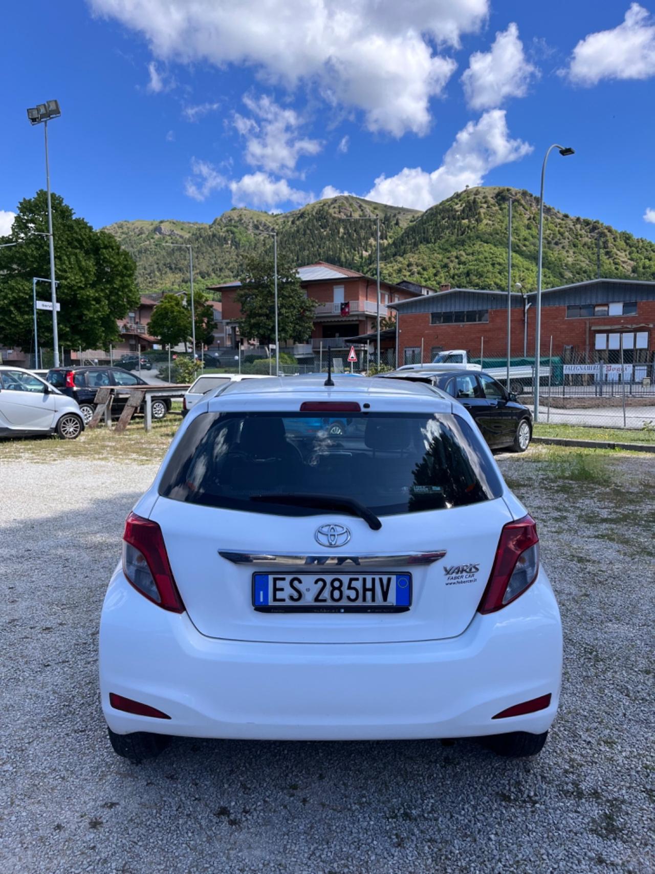 Toyota Yaris 1.4 diesel 2013 NEOPATENTATI