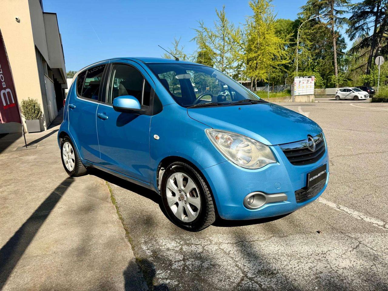 Opel Agila