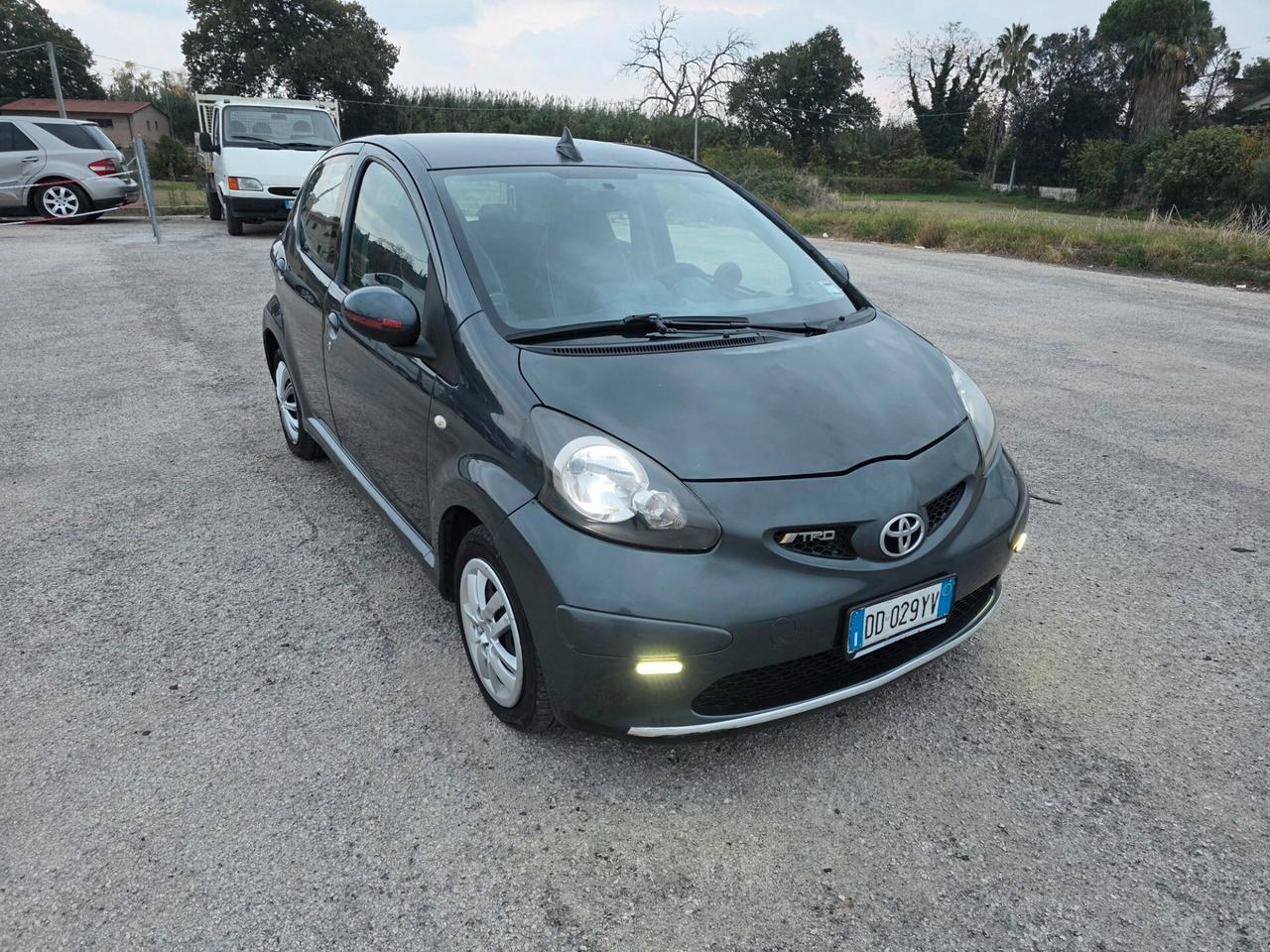 Toyota Aygo 1.0 12V VVT-i 5 porte Sol