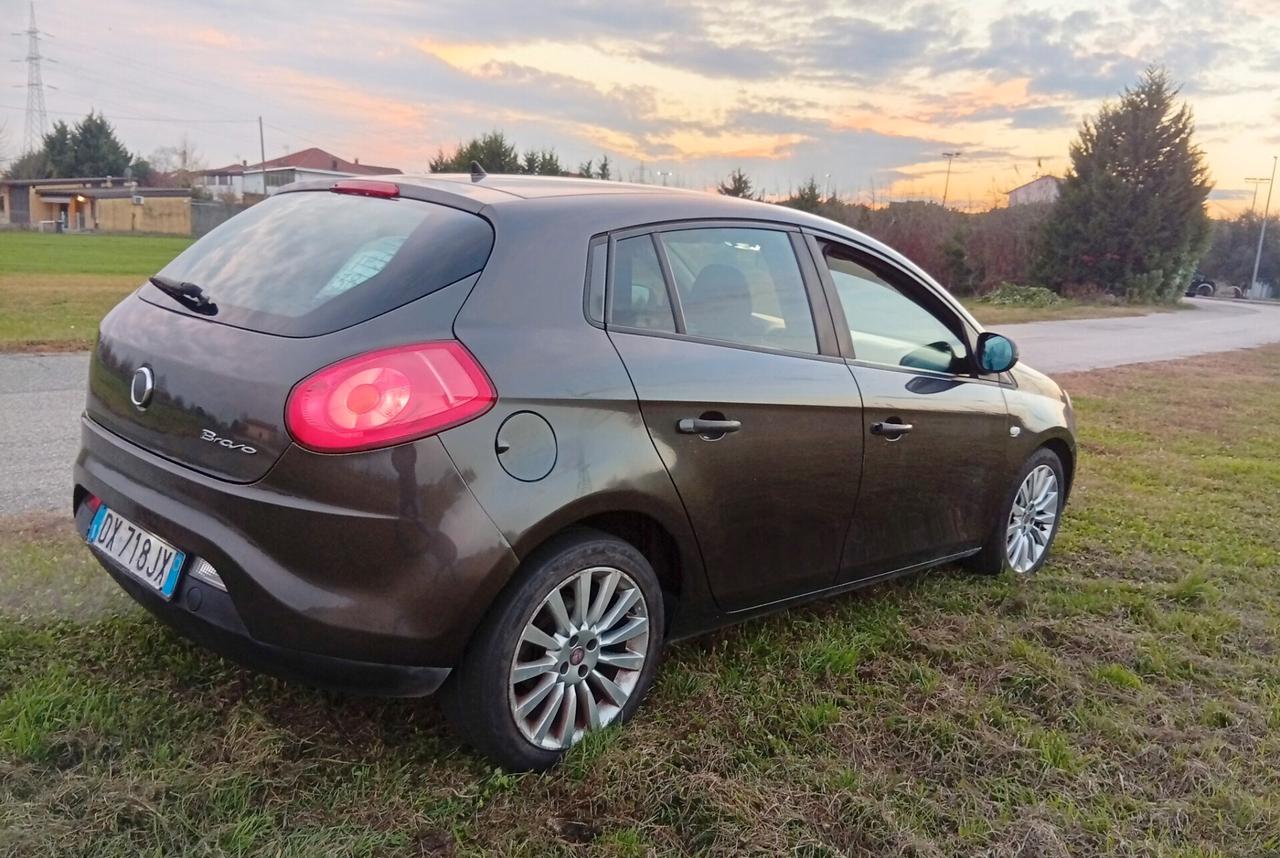 Fiat Bravo 1.4 90 cv Dynamic GPL .