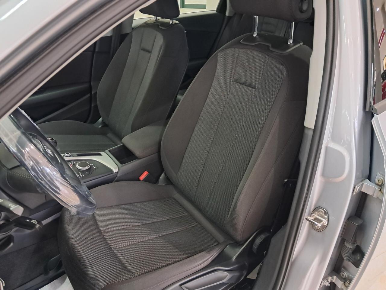 Audi A4 Avant 2.0 TDI 150 CV ultra Business Sport