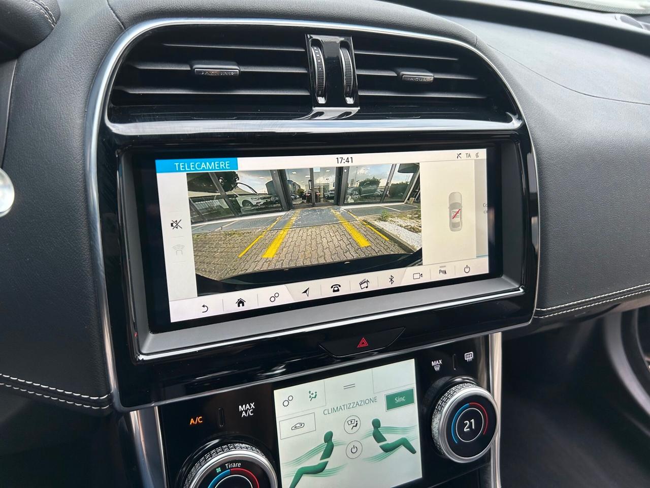 Jaguar XE 2.0 i4 R-Dynamic S rwd 250cv auto