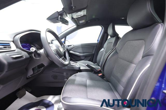 RENAULT Clio FULL HYBRID E-TECH 140 CV AUTOMATICA