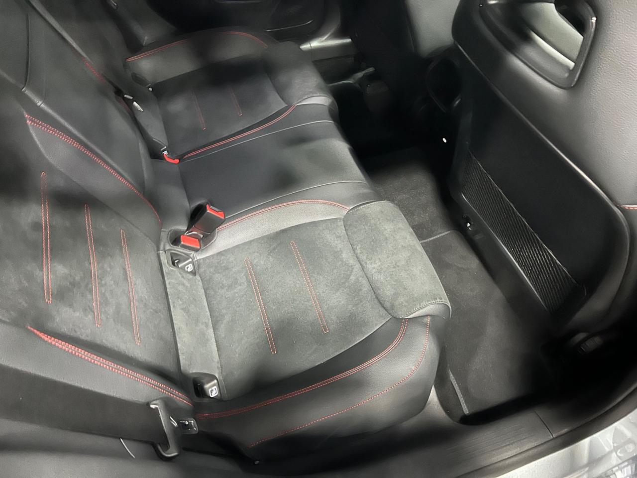 Mercedes Benz A180d Aut. AMG Line Premium 116 cv