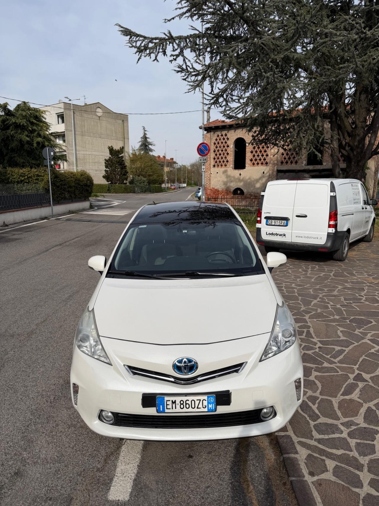 Toyota Prius Prius+ 1.8 Lounge