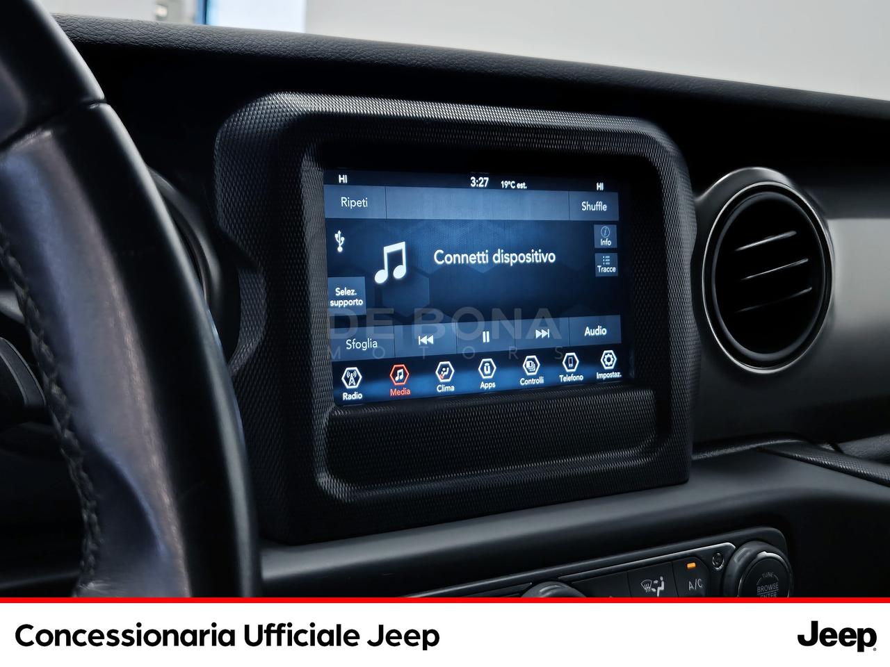 Jeep Wrangler unlimited 2.0 turbo sport auto