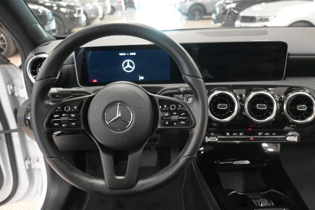 MERCEDES-BENZ A 180D SEDAN 115CV AUTOM. BUSINESS SOLUTION PLUS