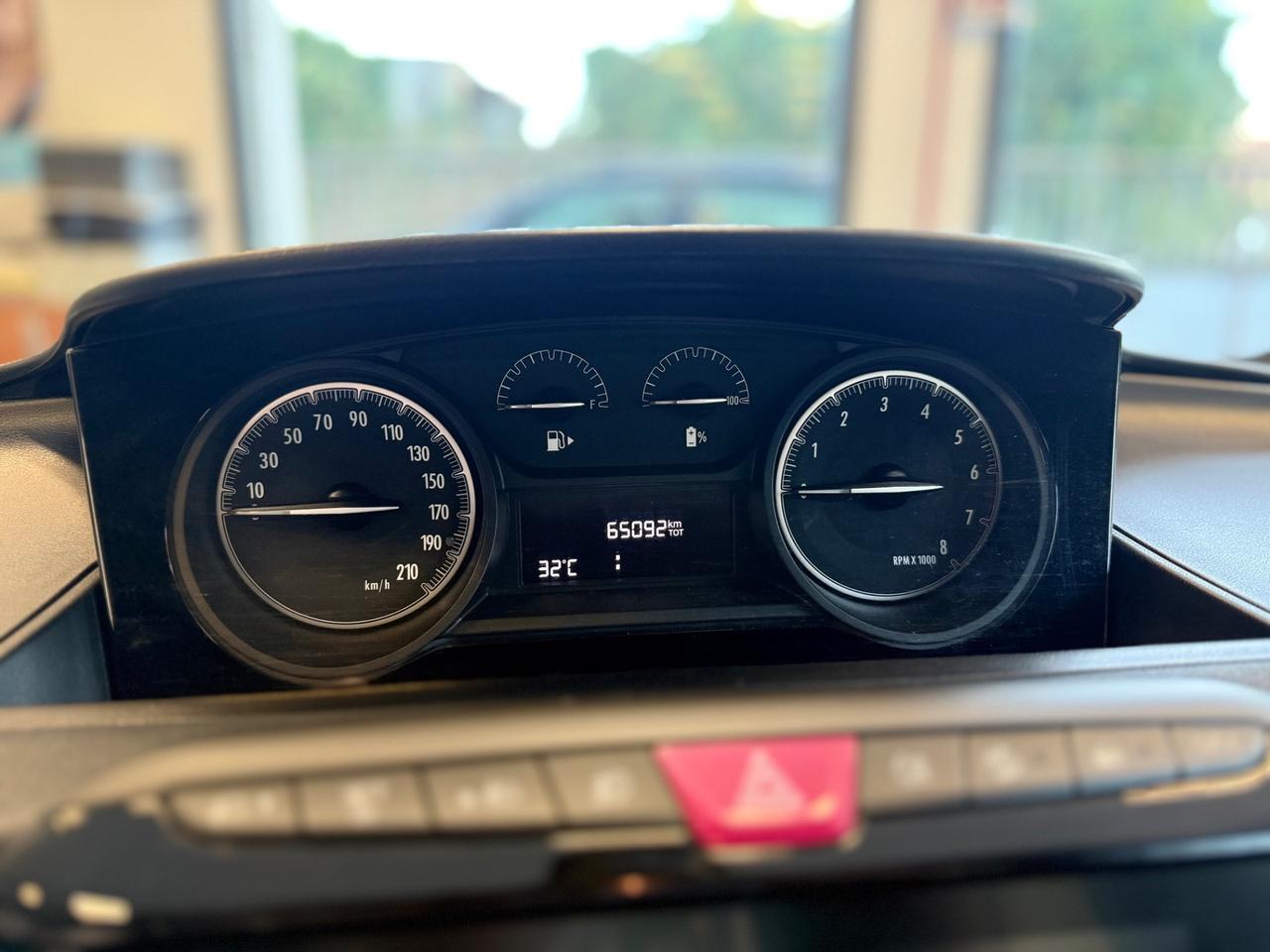 Lancia Ypsilon 1.0 FireFly 5 porte S&S Hybrid Ecochic Gold