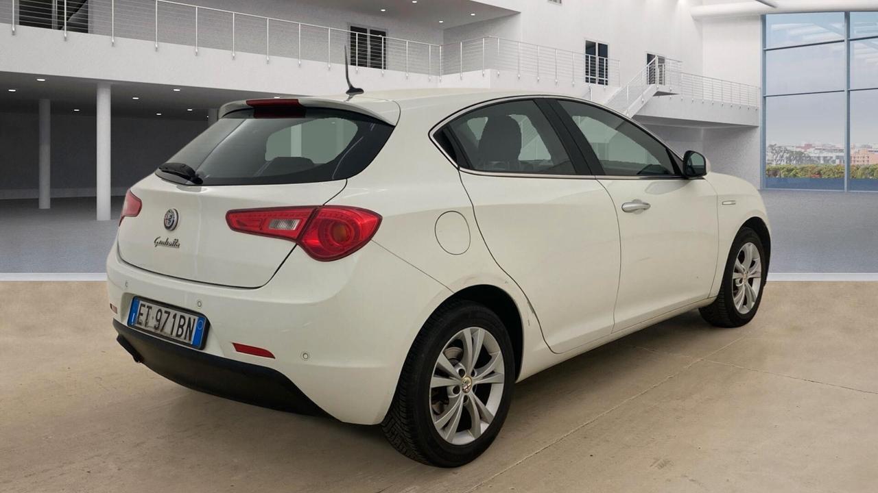 Alfa Romeo Giulietta 1.6 JTDm-2 105 CV *127.000km* 2013