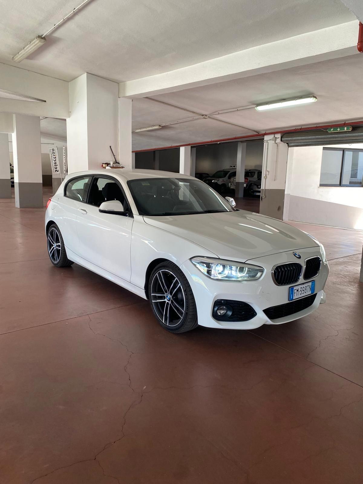 Bmw 118 118d 3p. Msport