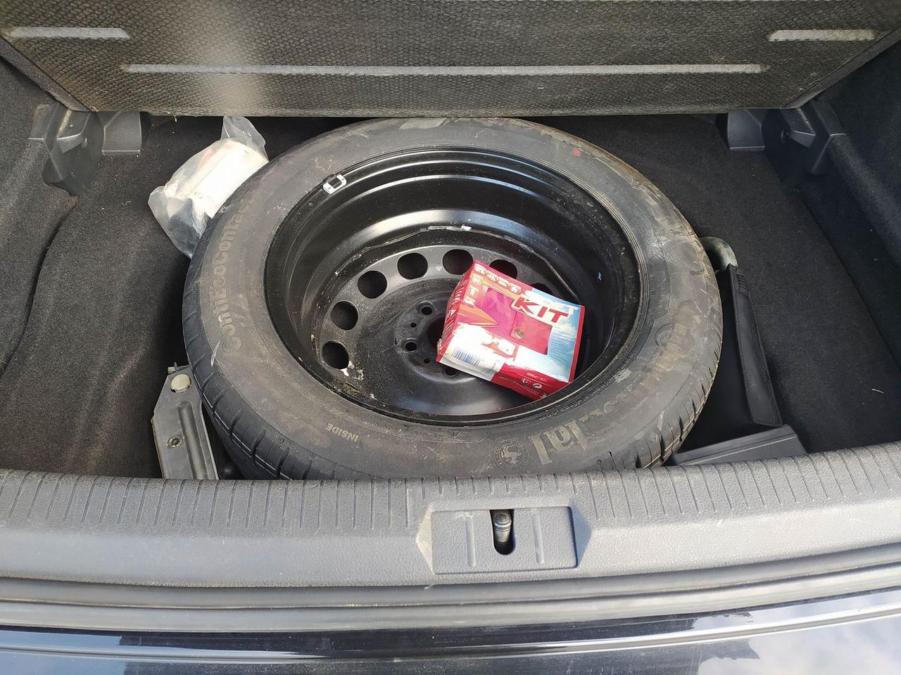 Volkswagen Golf Comfortline 1.6 TDI 110CV Bl #9567