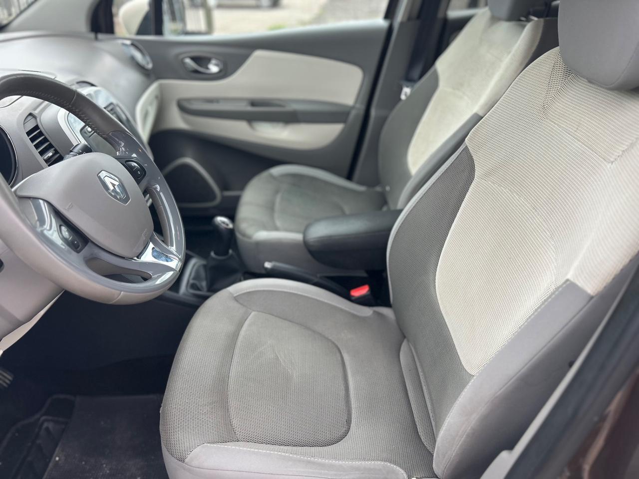 Renault Captur 1.5 dCi 8V 90 CV EDC Project Runway