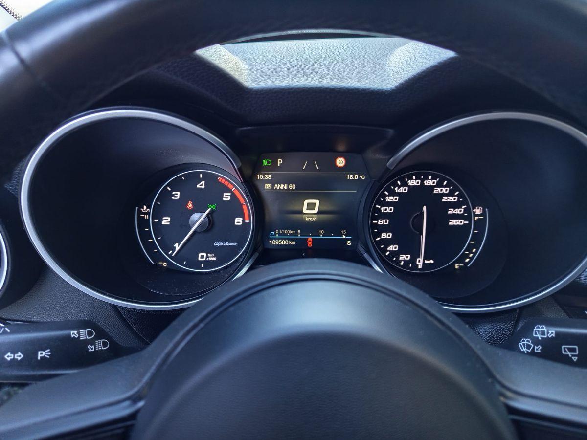 ALFA ROMEO Stelvio 2.2 T.diesel 190CV AT8 RWD Exec.