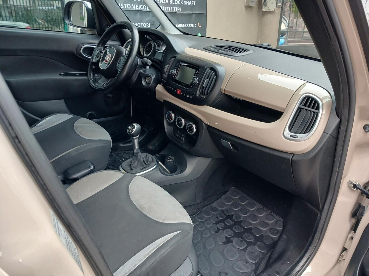 AUTOCARRO COMPRESO IVA