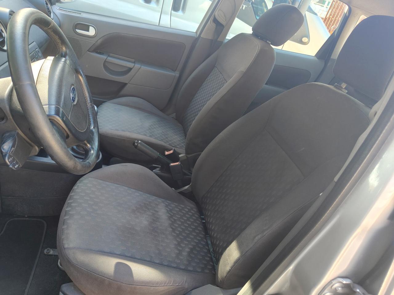 Ford Fiesta 1.4 TDCi 5p. Zetec