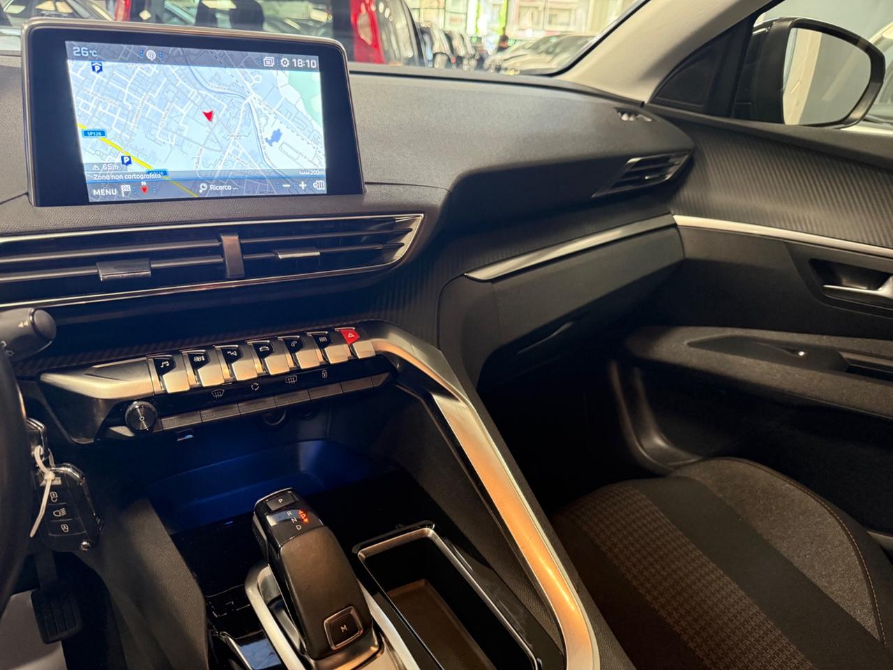 Peugeot 3008 BlueHDi 130 S&S EAT8 Allure