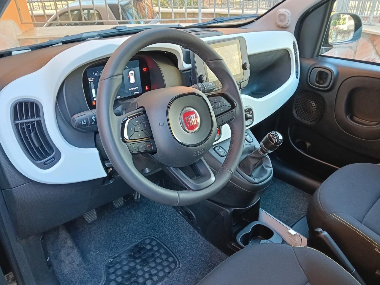 Fiat Panda 1.0 FireFly S&S Hybrid Pandina 2025