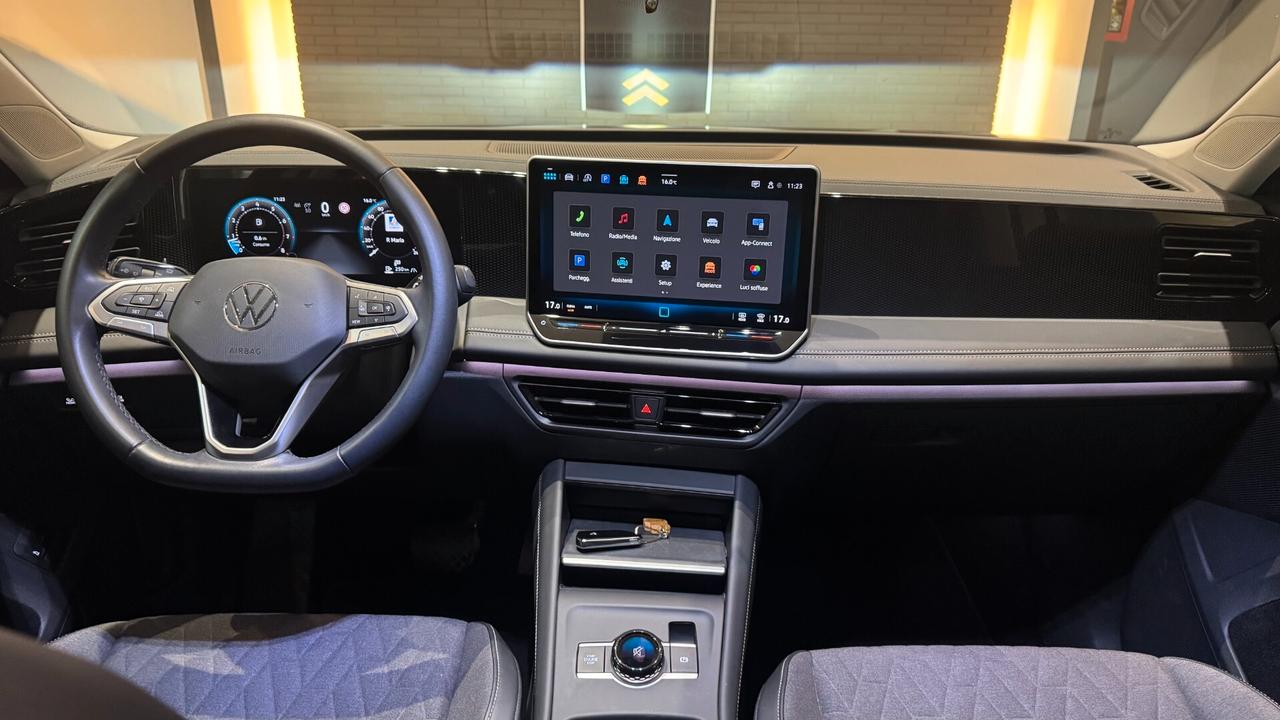 VOLKSWAGEN TIGUAN 1.5 eTSI 130CV ACT DSG EDITION PLUS - 2024