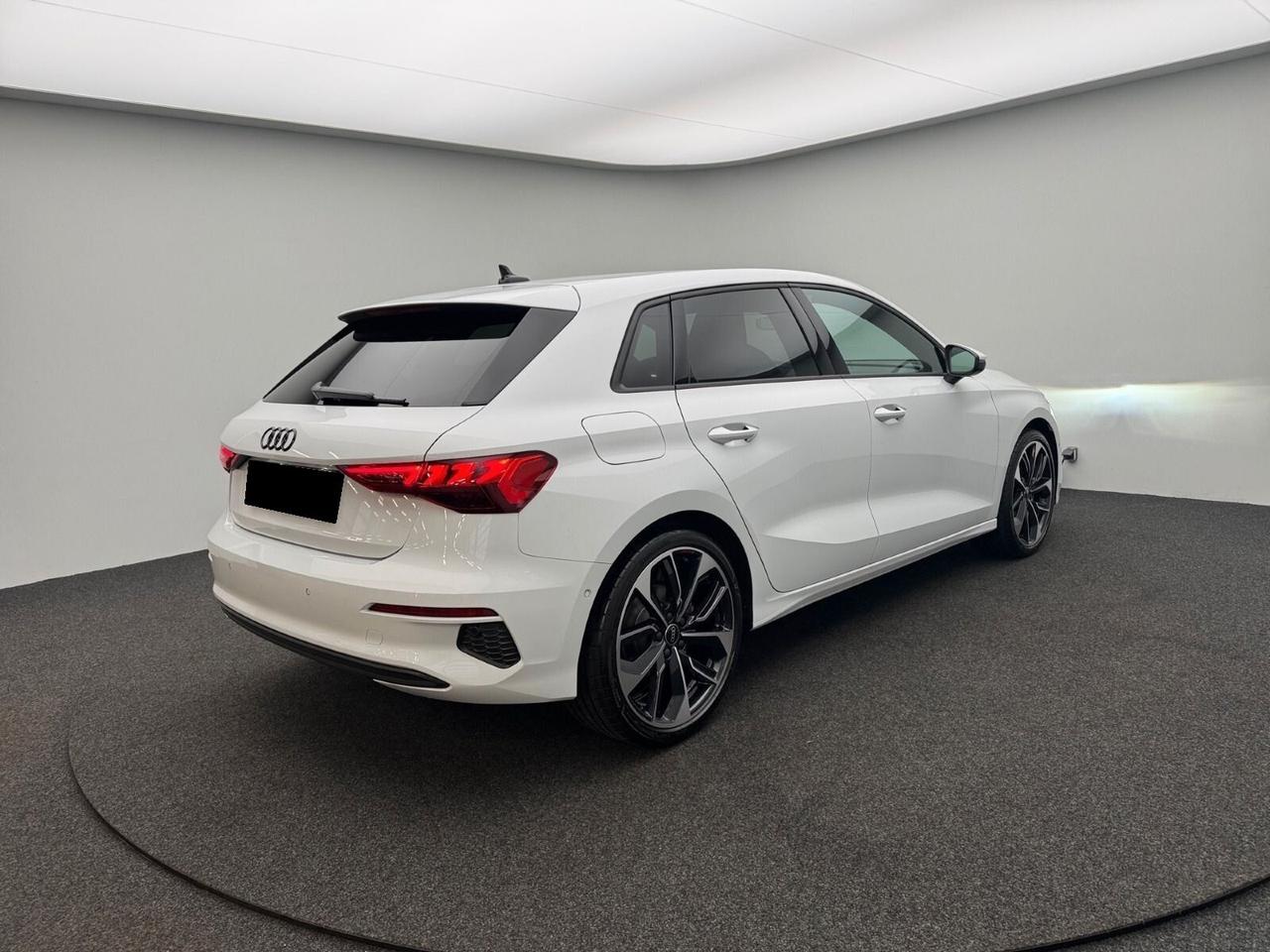 Audi A3 SPB 35 TFSI S line edition