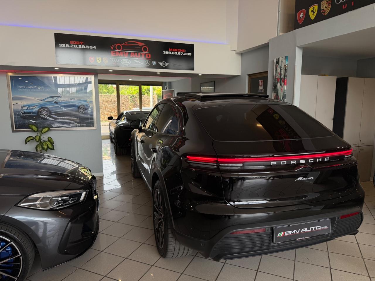 PORSCHE MACAN EV (2024) MACAN EV (120 KW)