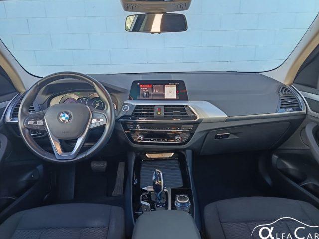 BMW X3 xDrive30e Business Advantage