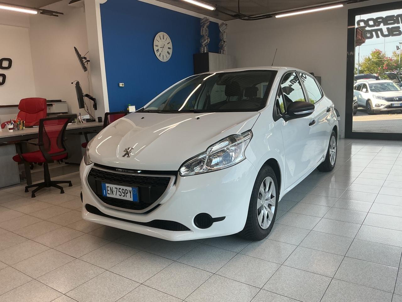 Peugeot 208 1.2 VTi 82 CV 5 porte Active
