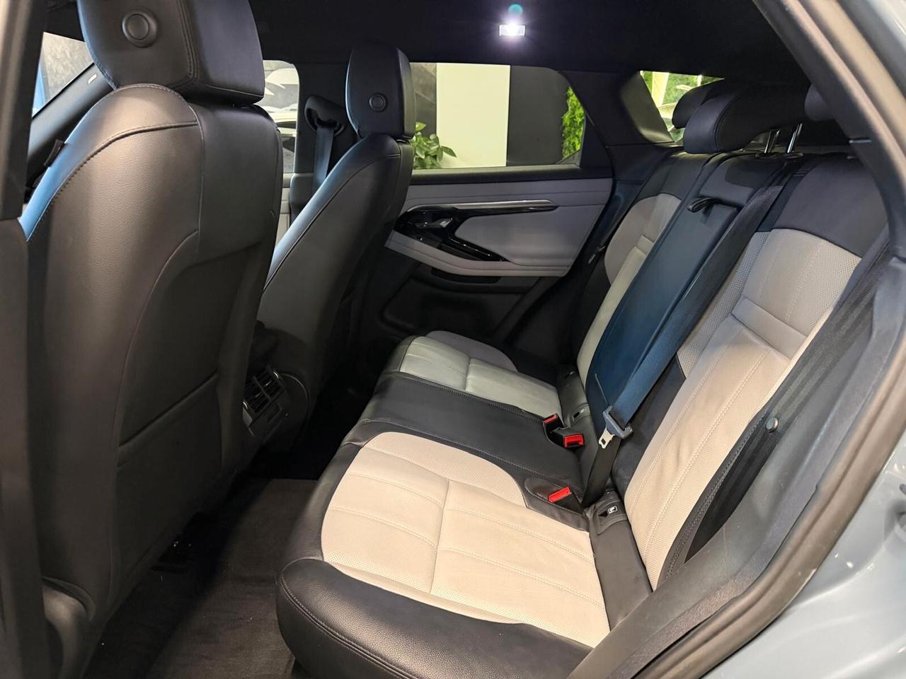 RANGE ROVER EVOQUE R-DYNAMIC 2.0D MHEV AWD 163CV PELLE NAVI CAM ANNO 2023