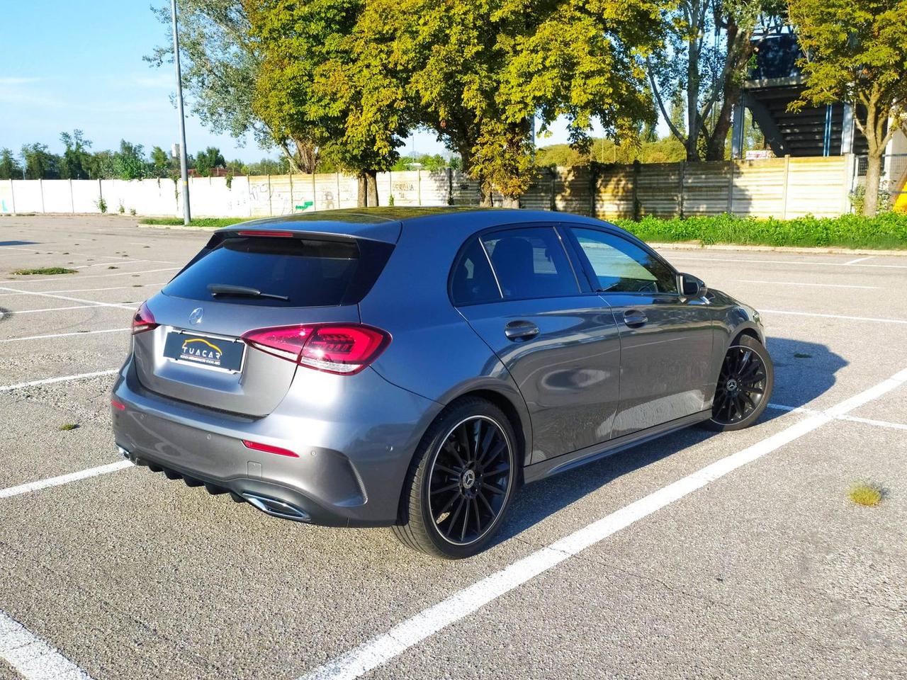 Mercedes-Benz A 250 PREMIUM #50030