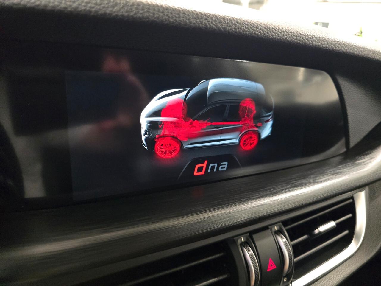 Alfa Romeo Stelvio 2.2 Turbodiesel 210 CV AT8 Q4 Super