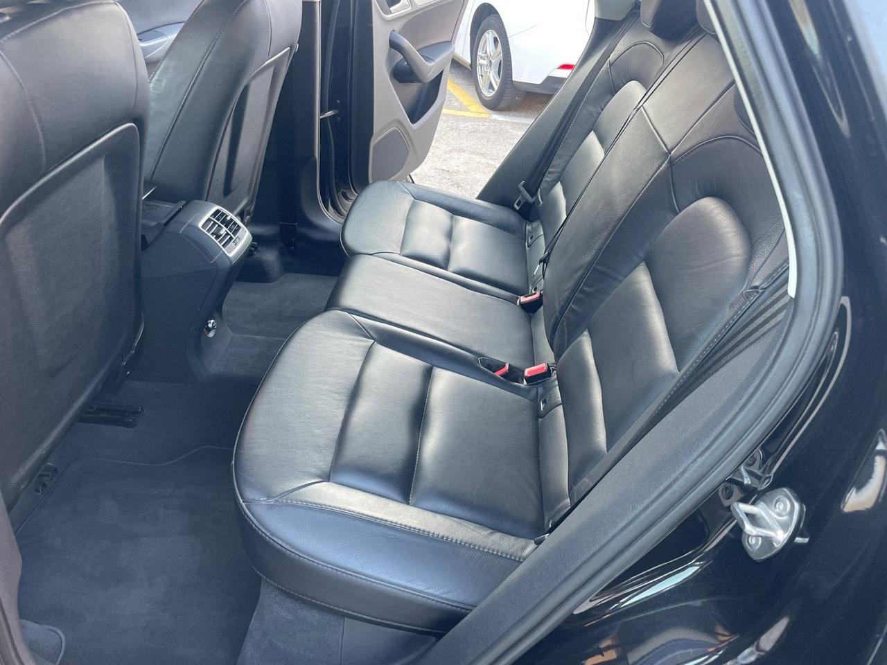 Audi Q3 2.0 TDI 103 kw 2012