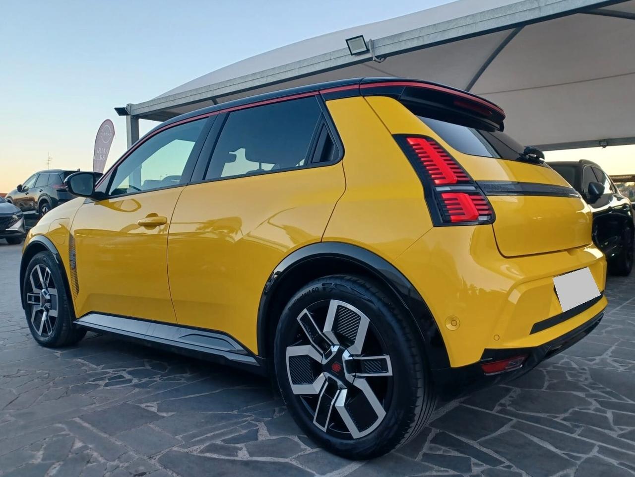Renault 5 E-Tech Electric 150 CV Comfort Range AC 11 Iconic Cinq