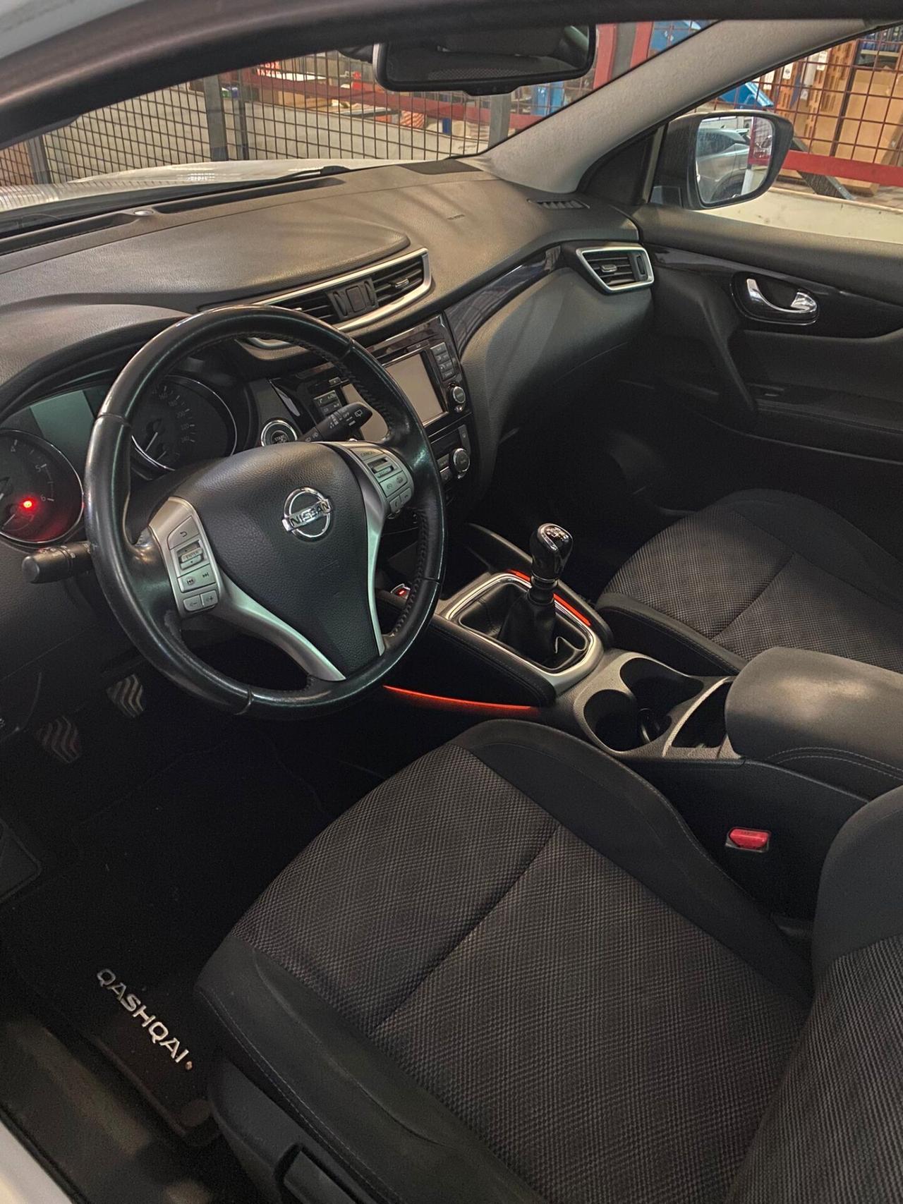 Nissan Qashqai 1.5 dCi N-Connecta