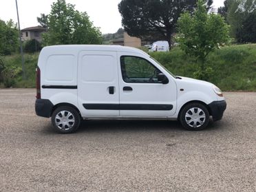 Renault Kangoo 1.5 dCi/65CV 4p. Authentique