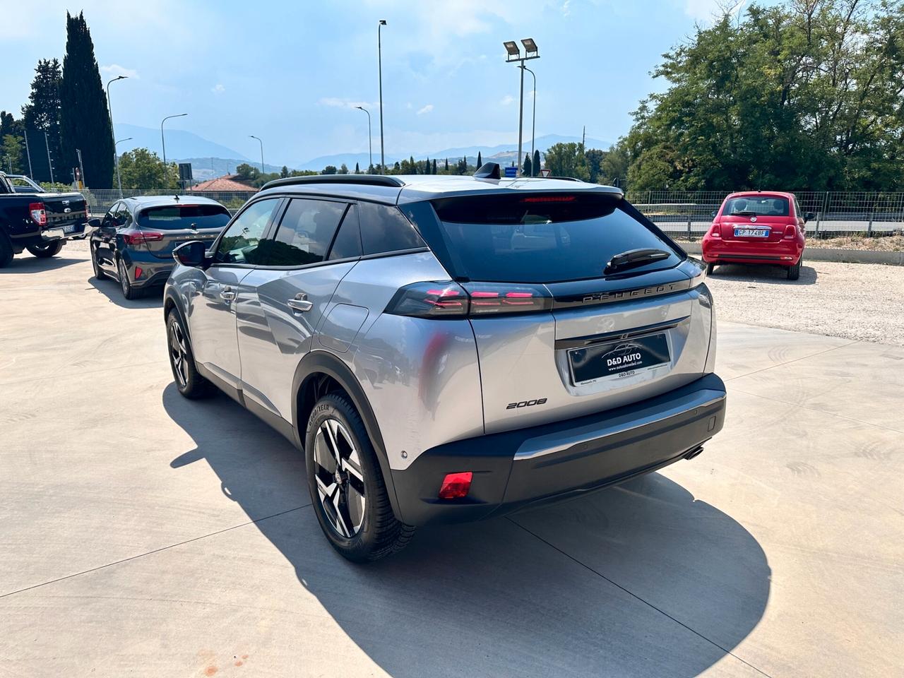 Peugeot 2008 BlueHDi 130 S&S EAT8 Allure