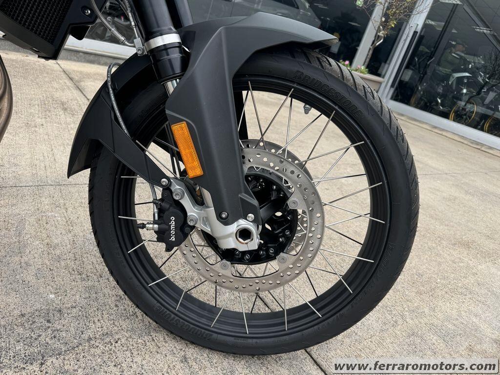 BMW F 900 GS My 25 nuovo sul mercato pronta consegna