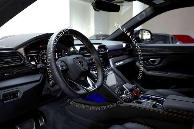 Lamborghini Urus S|AKRAPOVICH|FULL CARBON|NIGHT VIEW|23''|FULL OPT