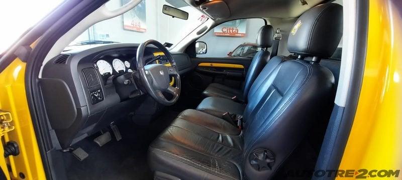 Dodge RAM DODGE RAM 5.7 HEMI RUMBLE-BEE 2WD