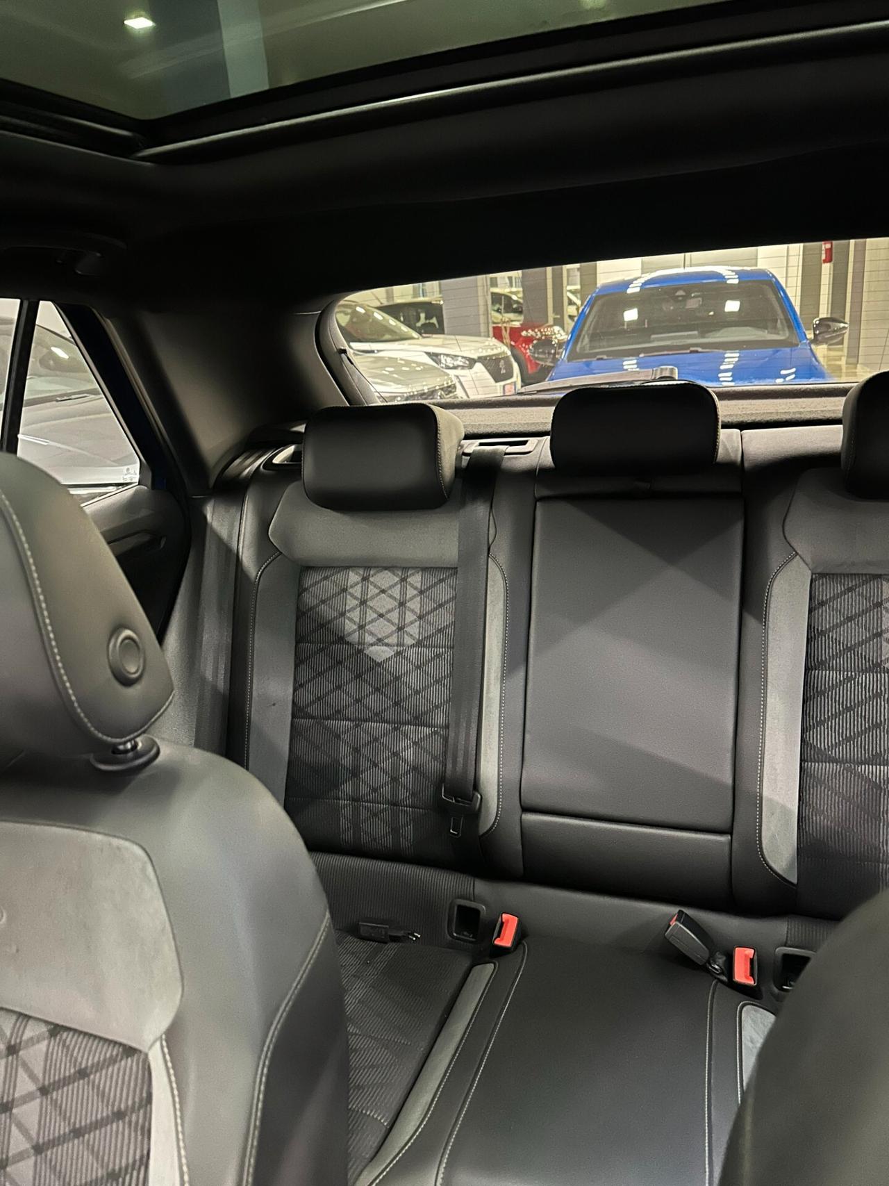 Volkswagen T-Roc 2.0 TDI SCR 150 CV DSG R-Line