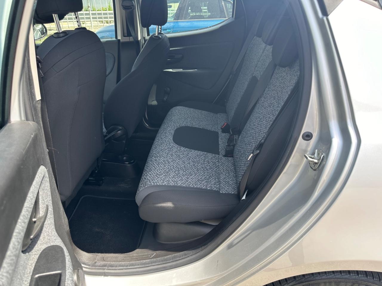 Lancia Ypsilon 1.2 69 CV GPL di serie/UniPro/Sensori